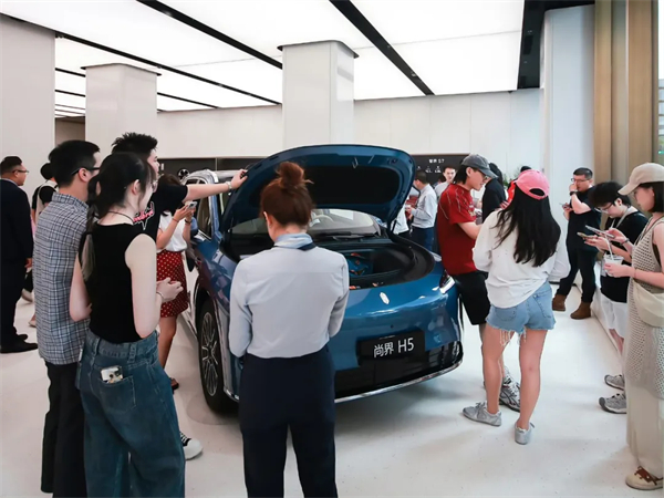 9月重奪銷冠，上汽給行業(yè)上了一門“改革課”