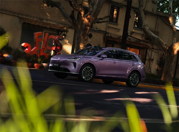 技術(shù)破局、全球突圍！上汽以改革深功鑄就“九連漲”硬核答卷