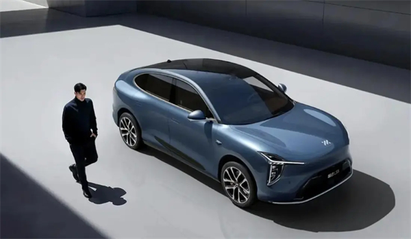 上汽七連漲背后，一場(chǎng)關(guān)于中國(guó)汽車(chē)變革的深度敘事