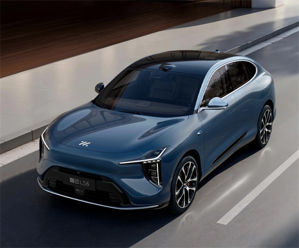 “內(nèi)核”超穩(wěn)的上汽，帶著行業(yè)老大的氣勢回歸