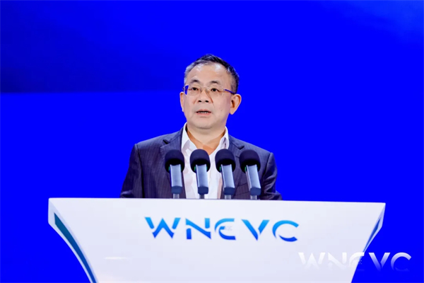 上汽集團(tuán)：多元?jiǎng)?chuàng)新，協(xié)同發(fā)展，共創(chuàng)汽車產(chǎn)業(yè)新未來